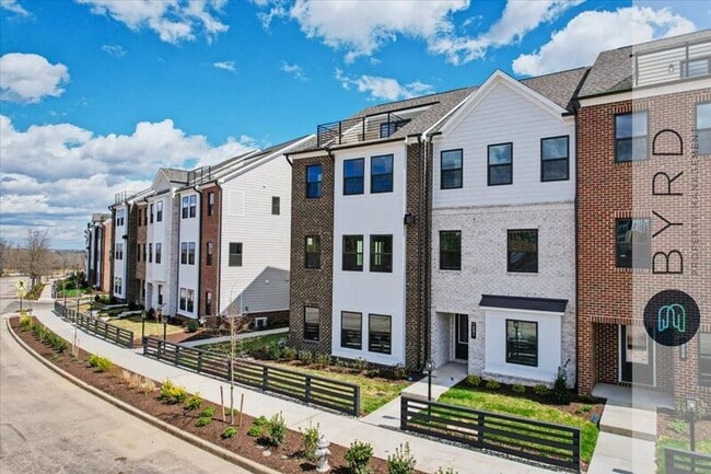 Photo - 231 Golden Haze Aly