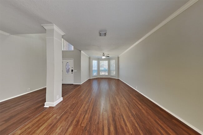 Photo - 18914 Woodglen Shadows Dr