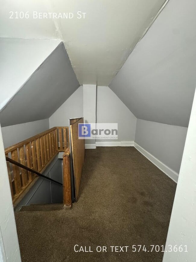 Photo - 2106 Bertrand St