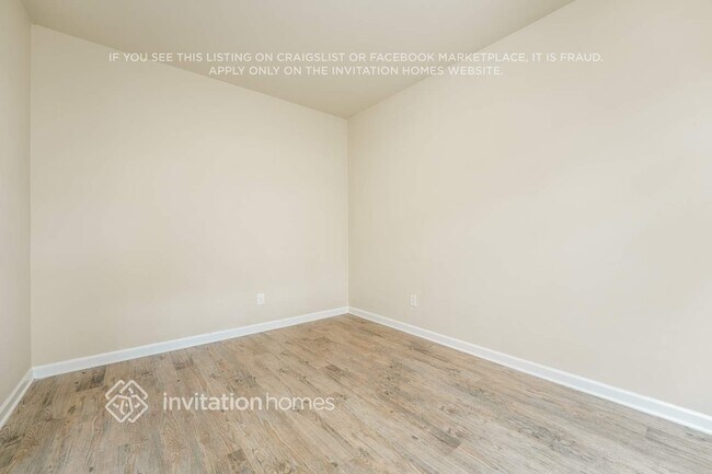 Photo - 4373 Grove Lake St SW