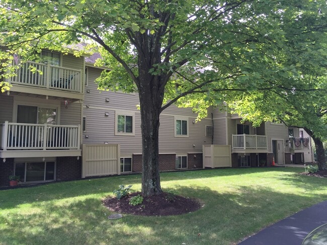 Exterior - Hunter's Path Apartments