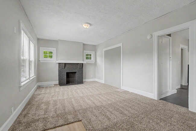 Photo - 2600 Wayne Ave