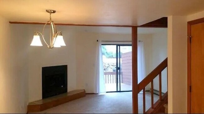 Photo - 3145 Bell Dr