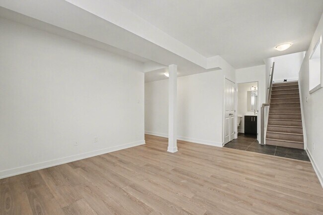 Photo - 540 Tahoe Hts Unit B