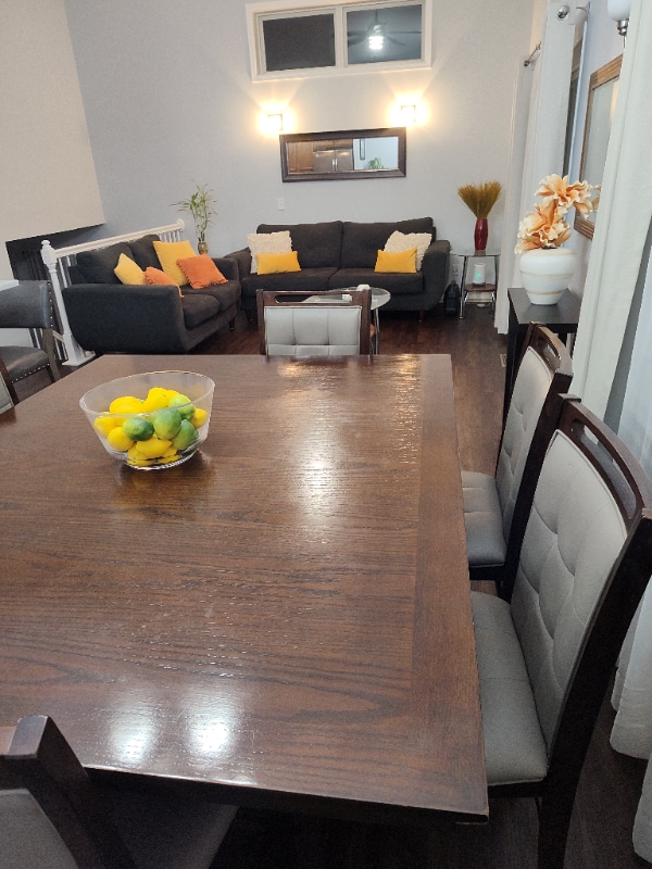 Photo - 6847 Christian Curve