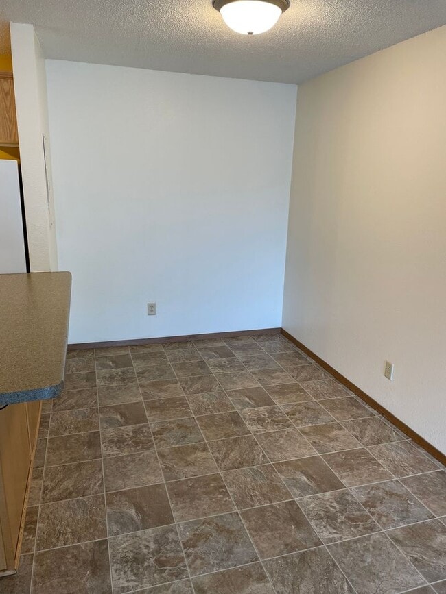 Photo - FIRST MONTH FREE RENT WITH SIGNED 12 MONTH LEASE Unit 404