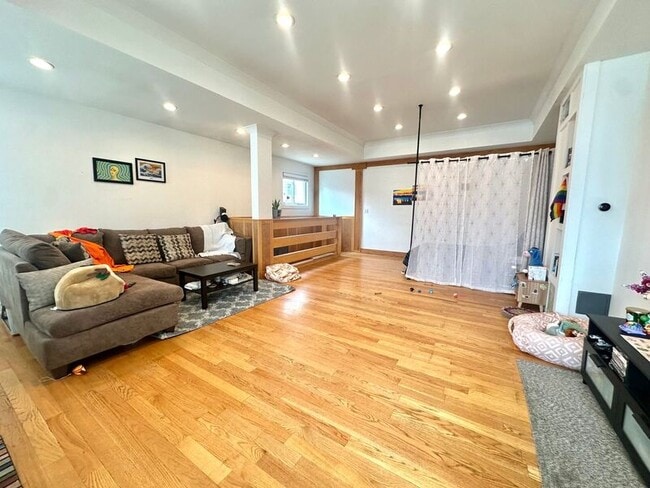 Photo - 1840 W Cermak Rd Unidad 1F