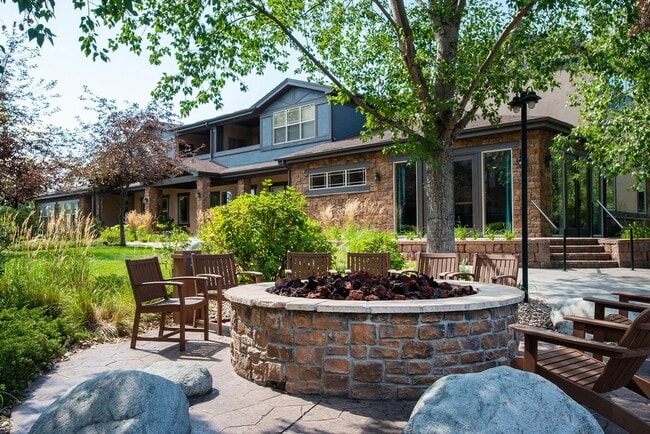 Woodline Place