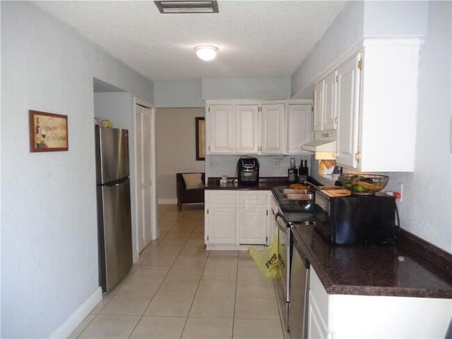 Photo - 9571 Sunset Strip