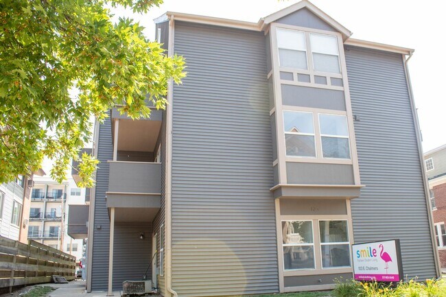 103 E Chalmers