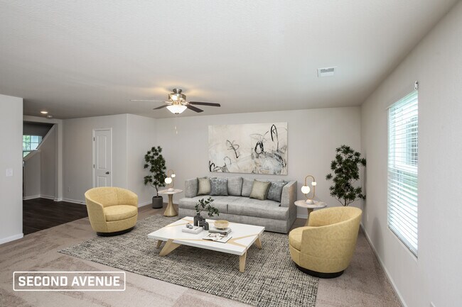 Photo - 308 Sundew Rd