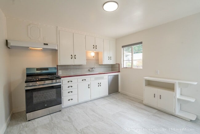 Photo - 16375 W La Chiquita Ave