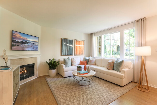 Newport Bluffs Apartment Village