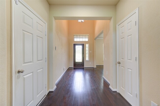 Photo - 15727 Whisper Woods Dr