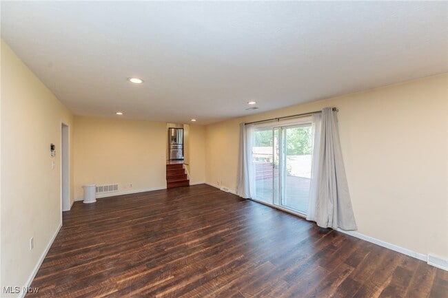 Photo - 25111 S Woodland Rd