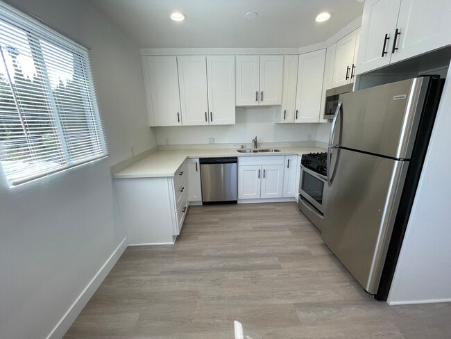 Photo - 3633 Kelton Ave Unidad 3