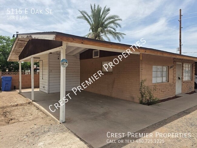 Photo - 5115 E Oak St