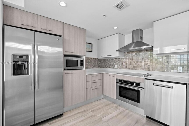 Photo - 1133 102nd St Unidad 407