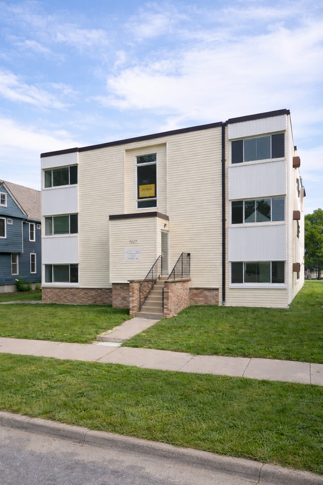 Photo - 1117 7th St SE