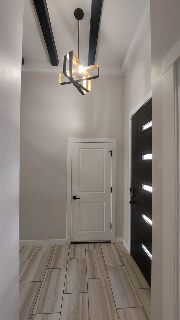 Photo - Beautiful 4 bedroom 2.5 bathroom home! READY NOW