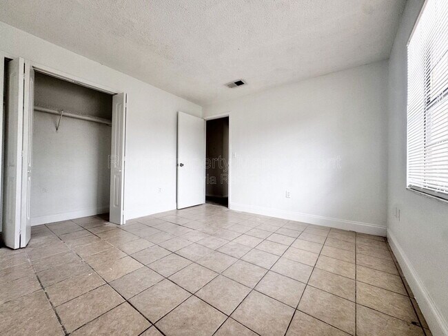 Photo - 4179 Corsair Ave