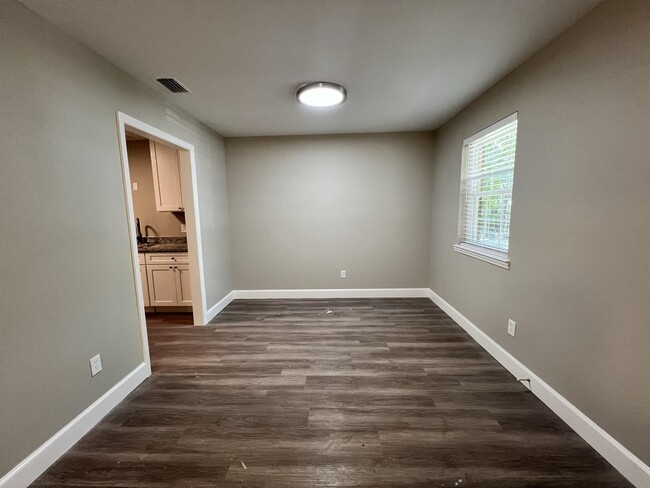 Photo - 2431 Ramblewood Ct