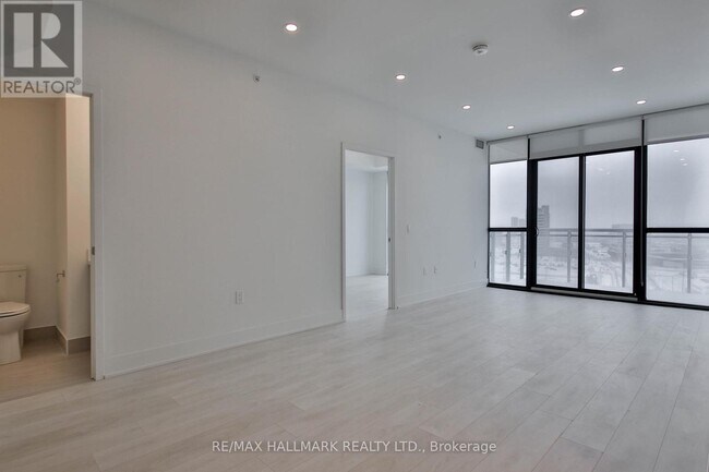 Photo - 2916 Hwy 7 Unité 1204