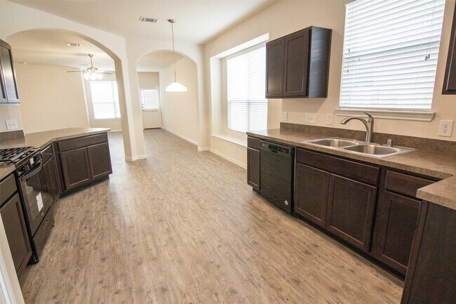 Photo - 29619 Yaupon Shore Dr