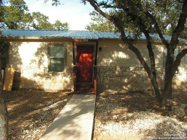 Building Photo - 440 Clearview Canyon Rental