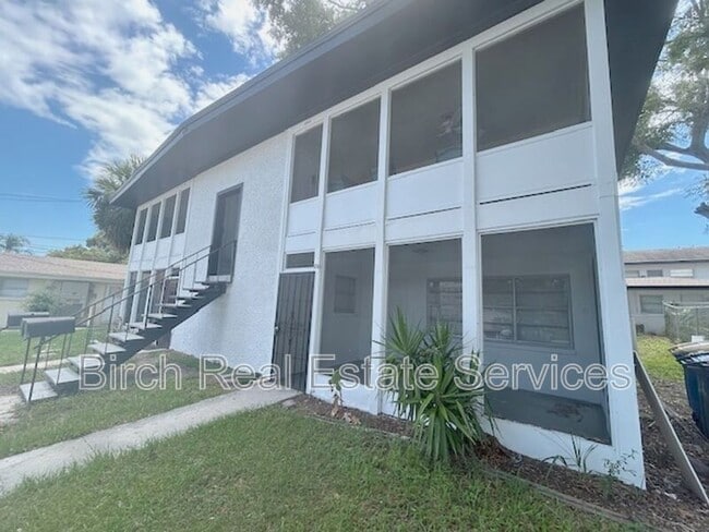 Photo - 200 Waverly Way Unidad 200 Rental