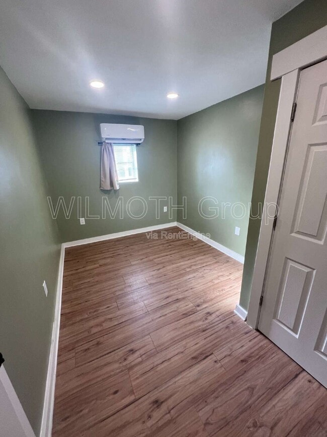 Photo - 2530 N Temple Ave