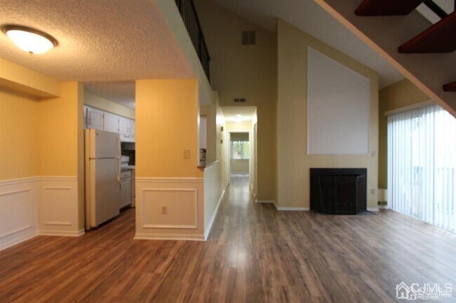 Photo - 1618 Aspen Dr