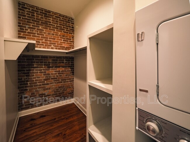 Photo - 149 S Daniel Morgan Ave