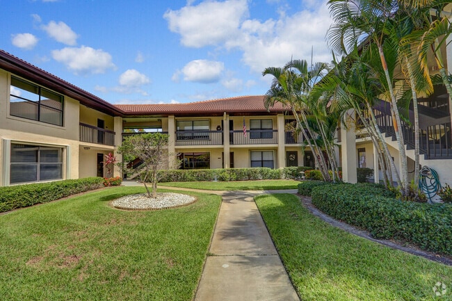 Building Photo - 91 SW South River Dr Unit 105 Rental