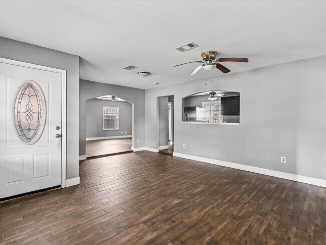 Photo - 2512 Jackson