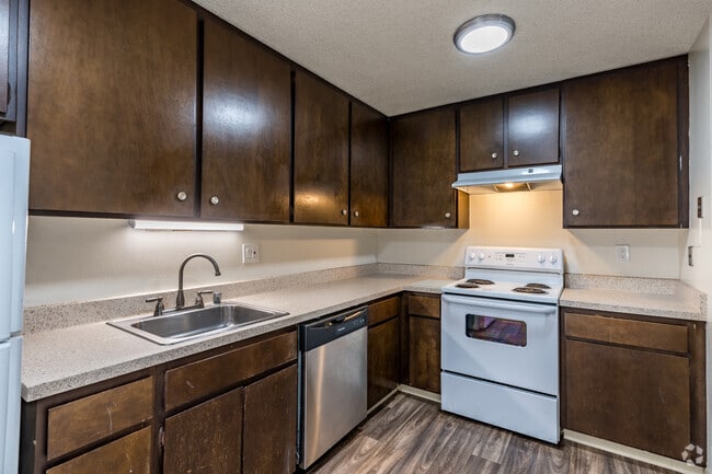 Pacheco - 3BR, 2BA - 1,304SF - Kitchen