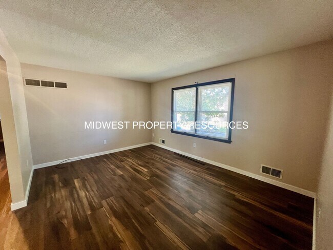 Photo - Freshly Updated 3 Bedroom Duplex