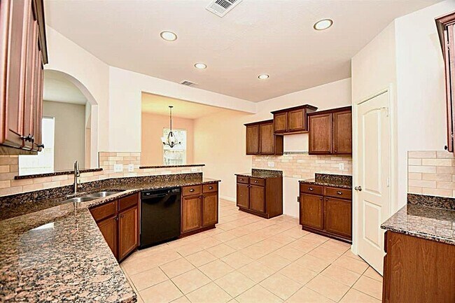10909 Panther Ct