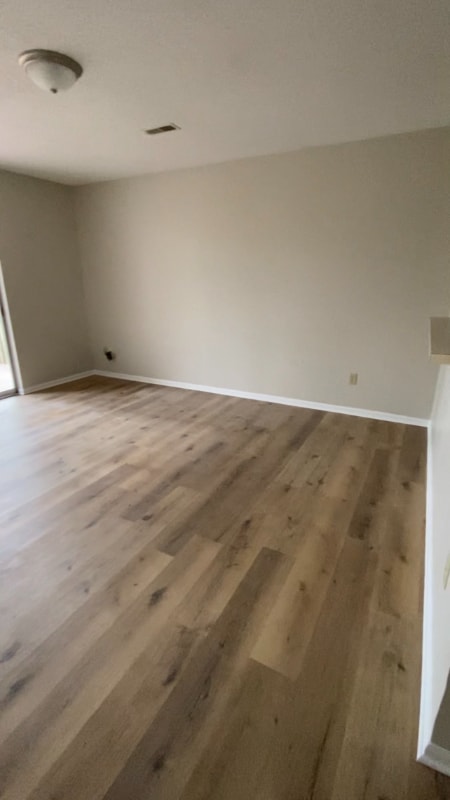 Photo - 1062 Mace Rd