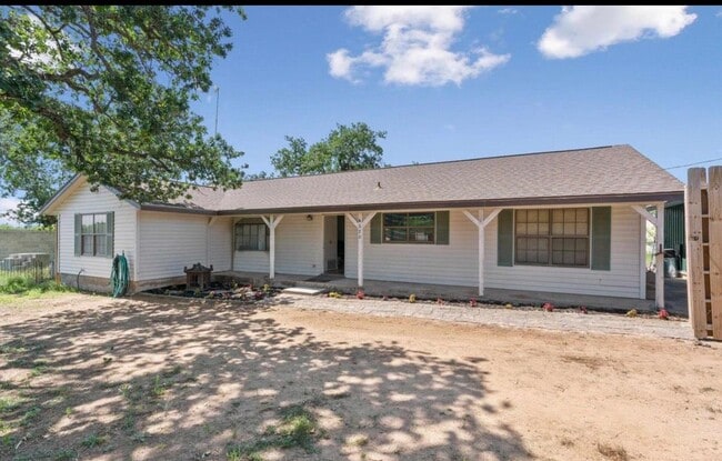 Photo - 670 Woodland Acres Dr