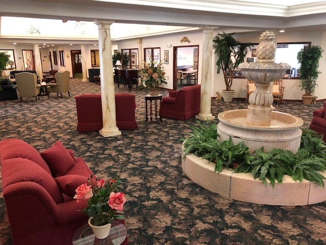 Photo - Moongate Luxury Adult Living