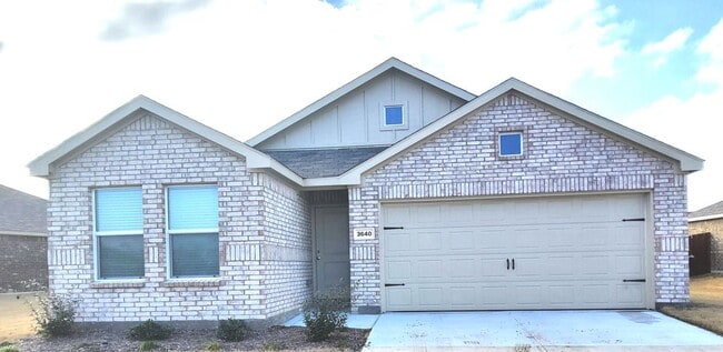 Photo - 3640 Longbranch Dr Casa