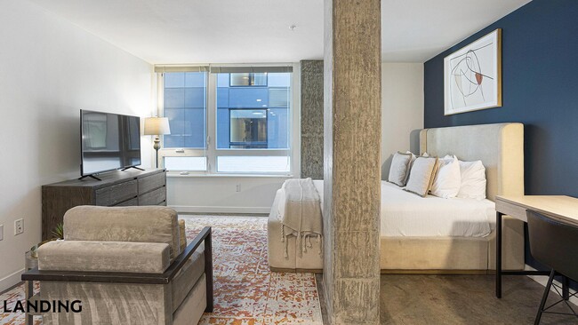 Photo - 2301 E Union St Unidad B208