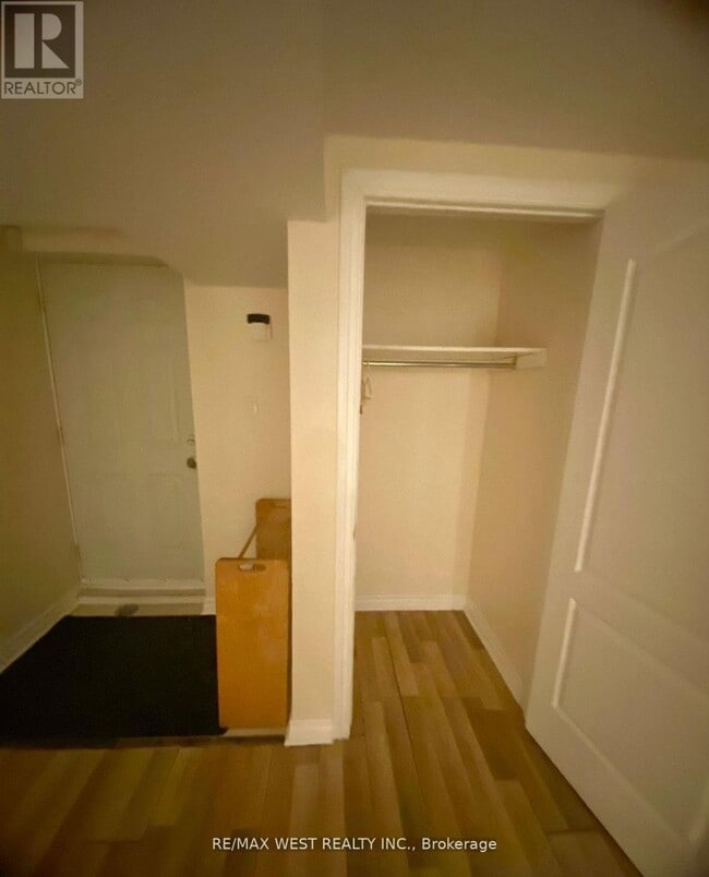 Photo - 18 King George Rd