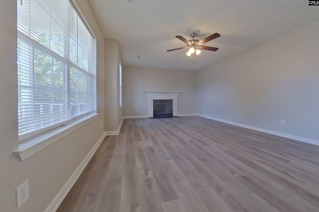 Photo - 13 Walnut Grove Way