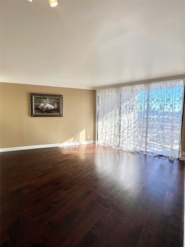 Photo - 3525 Sage Rd Unidad 1218