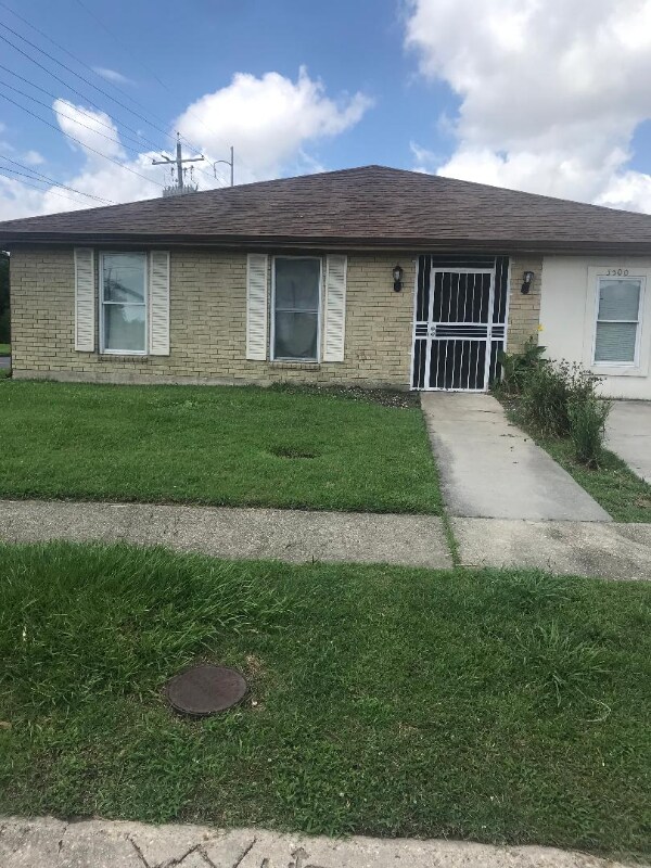 Photo - 5500 Holley Ln