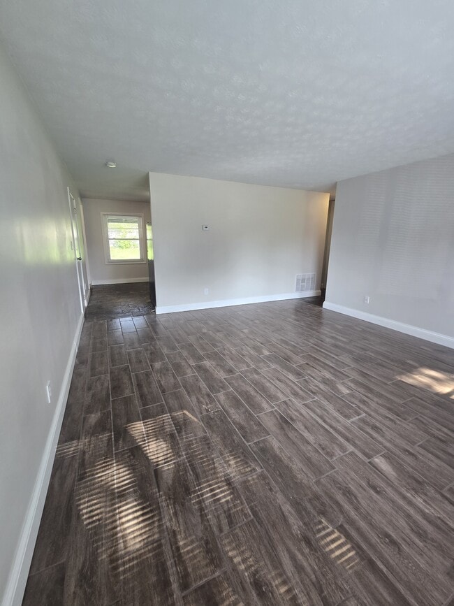 Photo - 996 Brookcrest Dr