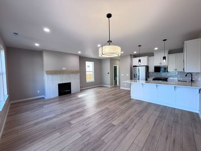 Photo - 3 Bedroom, 2.5 Bathroom New Build Available Now!