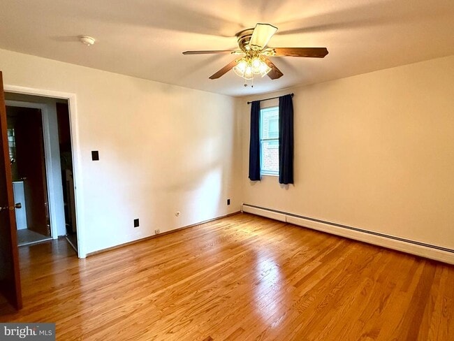 Photo - 102 Borbeck Ave